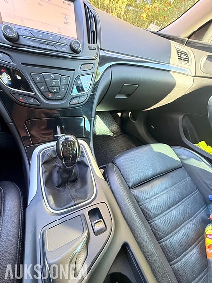 Opel Insignia 10 of 17