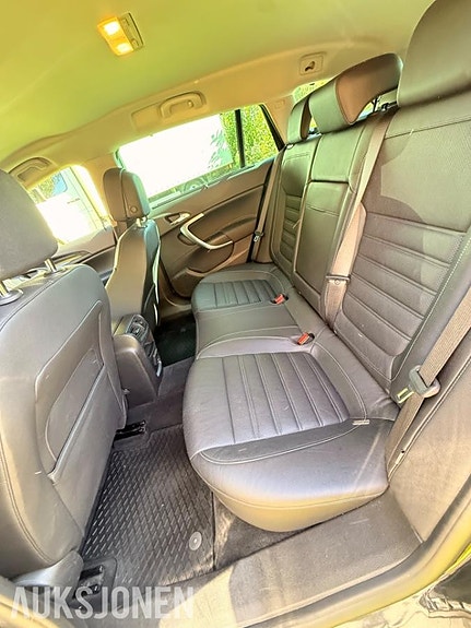 Opel Insignia 11 of 17