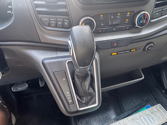 Ford Transit 19 of 25