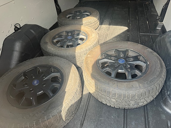 Ford Transit 25 of 25