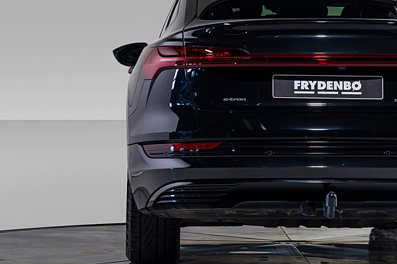 Audi e-tron Sportback 7 of 28