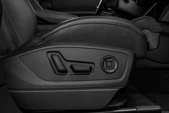 Audi e-tron Sportback 26 of 28