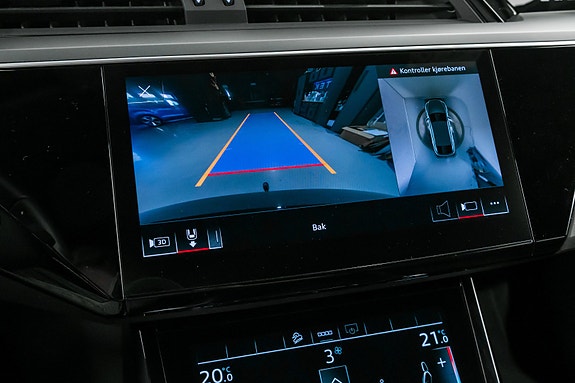 Audi e-tron Sportback 14 of 28