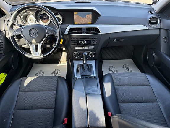 Mercedes-Benz C180 d 19 of 30