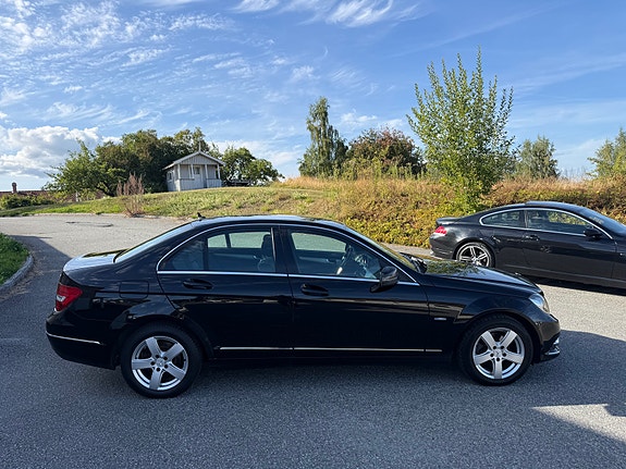 Mercedes-Benz C180 d 9 of 30