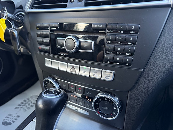 Mercedes-Benz C180 d 27 of 30