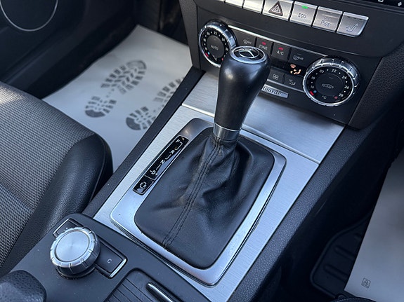 Mercedes-Benz C180 d 28 of 30