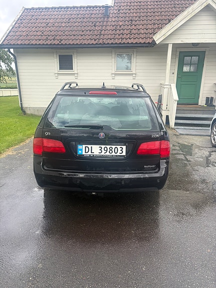 Saab 9-5 3 of 7