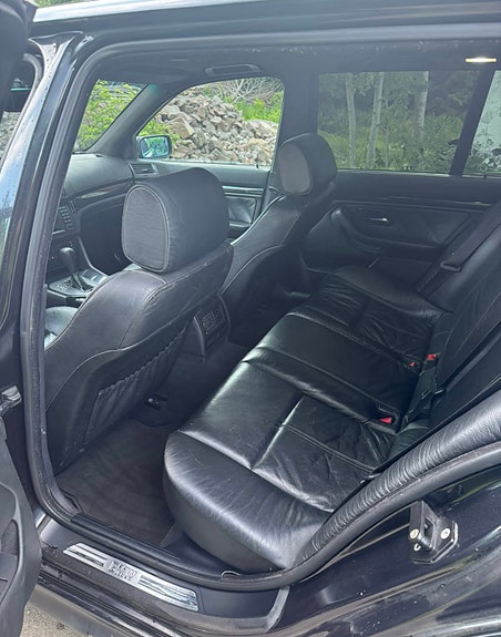 BMW 540i 7 of 7