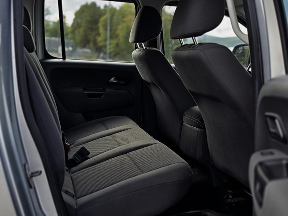 Volkswagen Amarok 15 of 30