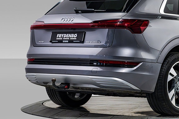 Audi e-tron 6 of 28