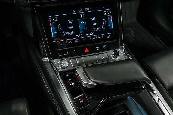 Audi e-tron 15 of 28