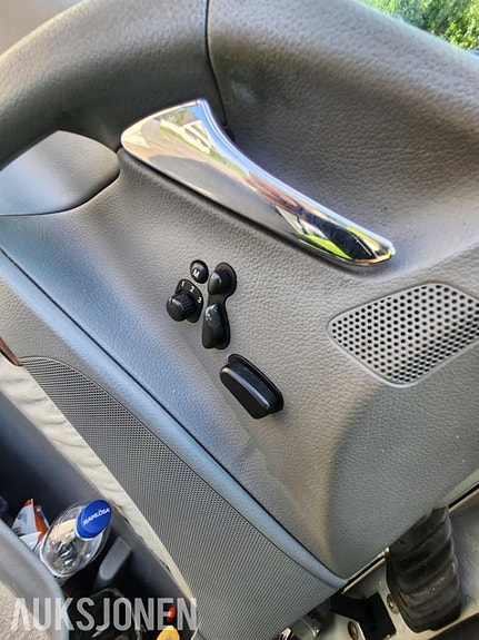 Mercedes-Benz Viano 26 of 30