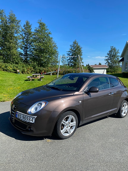 Alfa Romeo MiTo 19 of 21