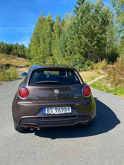 Alfa Romeo MiTo 18 of 21