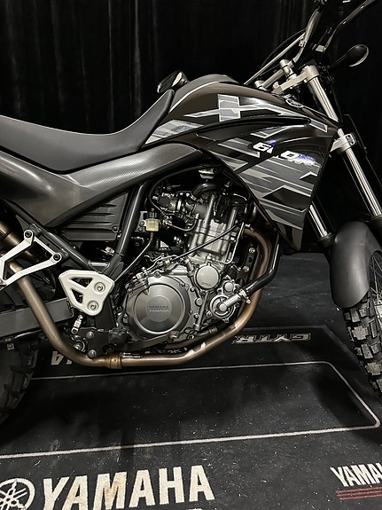 Yamaha XT 660 R 8 of 15