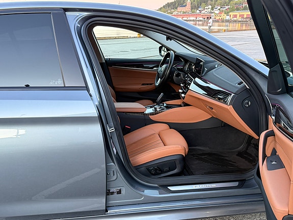 BMW 530e 21 of 23