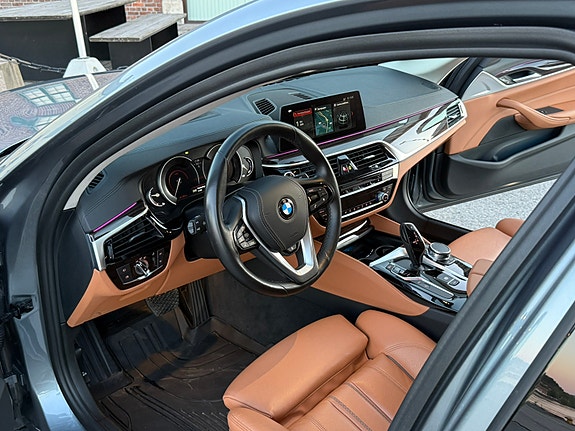 BMW 530e 17 of 23