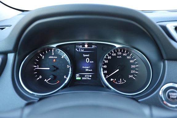 Nissan X-Trail 25 of 30