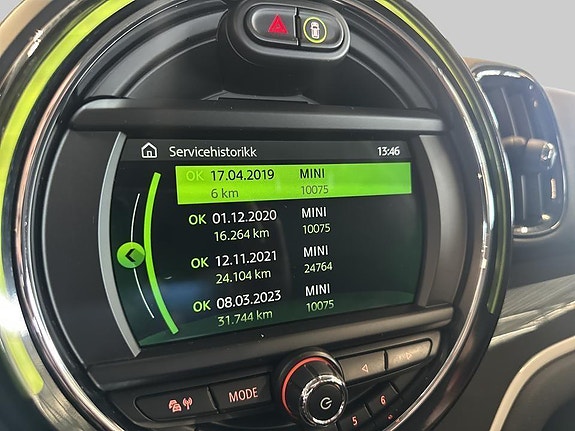 MINI Countryman Cooper SE 18 of 25