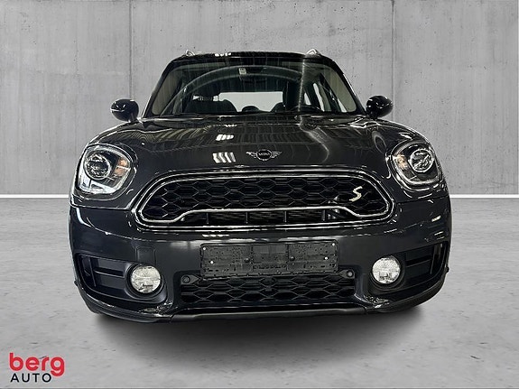 MINI Countryman Cooper SE 2 of 25