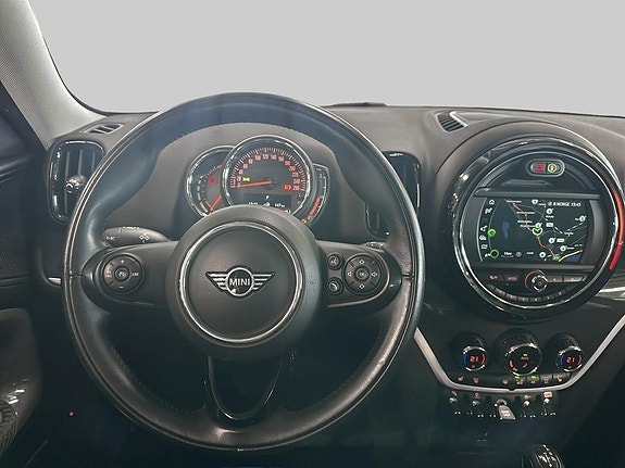 MINI Countryman Cooper SE 12 of 25