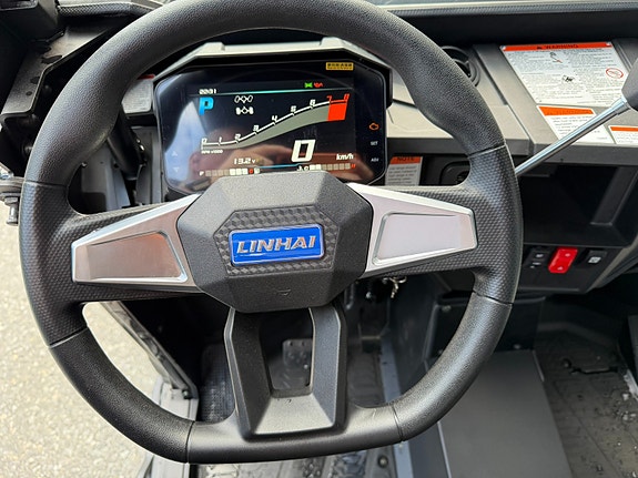 Linhai T-BOSS 670 EPS 4x4 T1B |Servostyring|Vinsj|Tippkasse| + 12 of 18