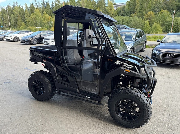 Linhai T-BOSS 670 EPS 4x4 T1B |Servostyring|Vinsj|Tippkasse| + 8 of 18