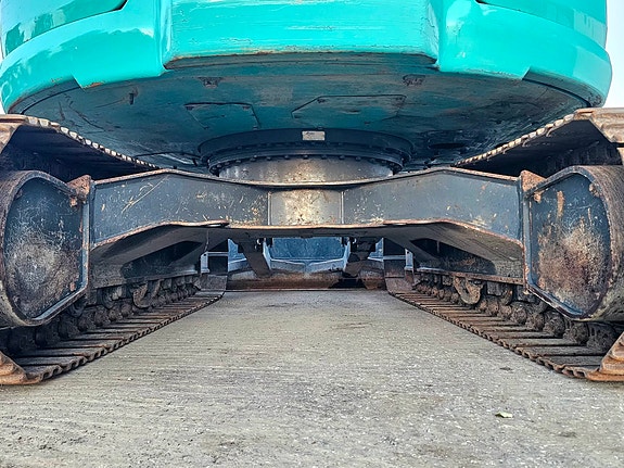 Kobelco SK140SRLC-5, 2018 mod, 6451 timer, 3-delt bom, Rototilt, Klype, 2 skuffer, full servicehistorikk 9 of 30