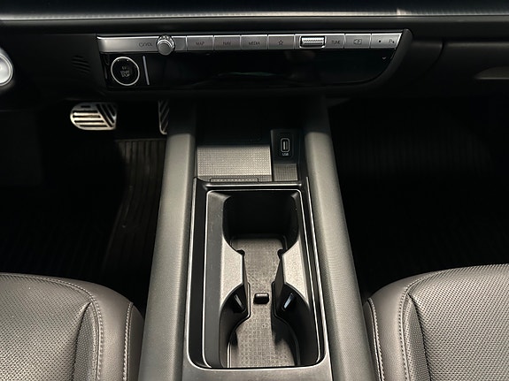 Hyundai Ioniq 6 20 of 30