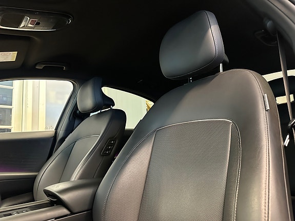 Hyundai Ioniq 6 10 of 30