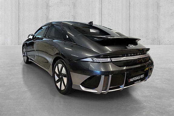 Hyundai Ioniq 6 3 of 30