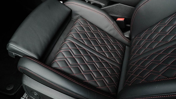 Audi Q4 e-tron 25 of 30