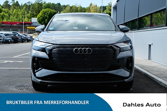 Audi Q4 e-tron 3 of 30