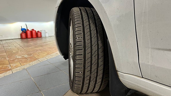 Skoda Octavia 17 of 22