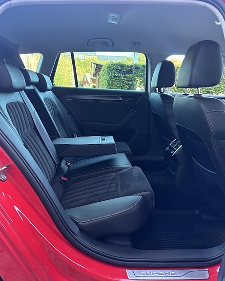 Skoda Superb 15 of 30