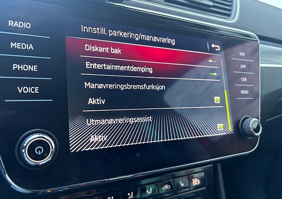 Skoda Superb 26 of 30