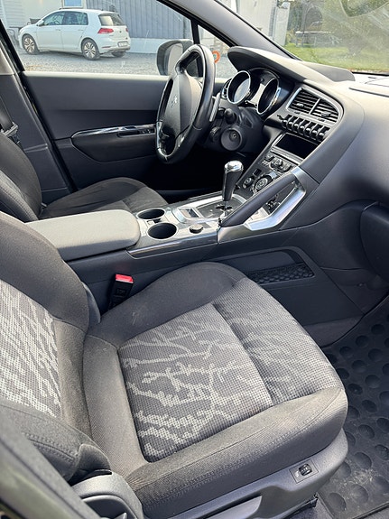 Peugeot 3008 23 of 30