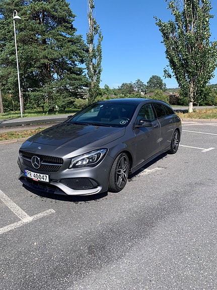 Mercedes-Benz CLA180 3 of 8