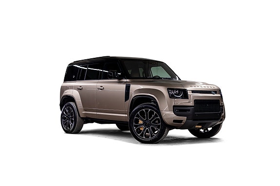 Land Rover Defender 110 10 of 30