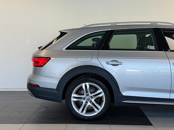 Audi A4 allroad 9 of 30