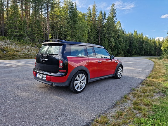 MINI Clubman Cooper D 3 of 21