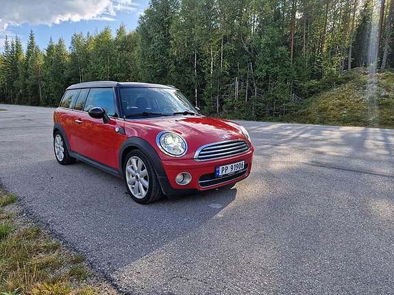 MINI Clubman Cooper D 4 of 21