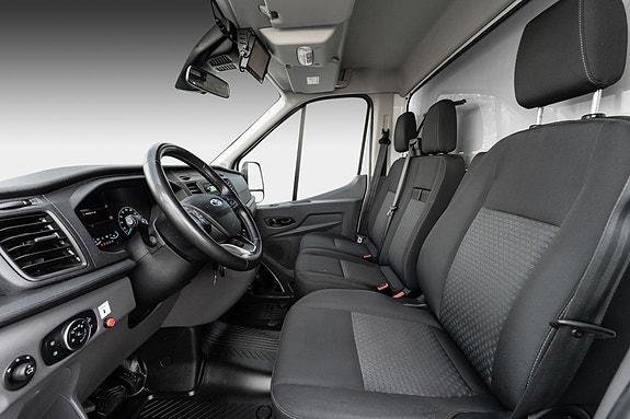 Ford Transit 16 of 21