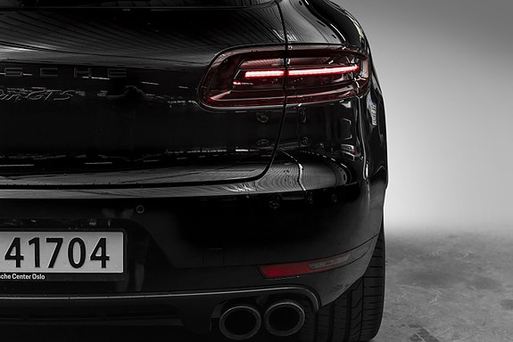 Porsche Macan GTS 8 of 30