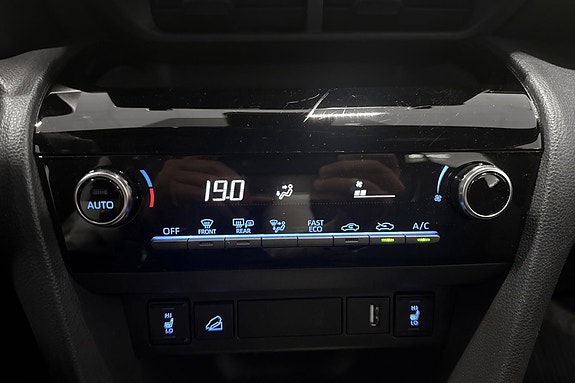 Toyota Yaris Cross 12 of 17