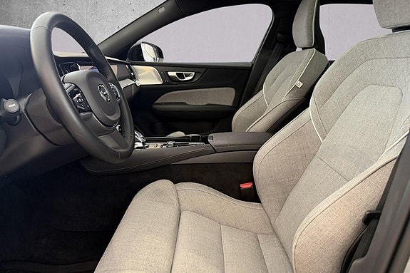 Volvo V60 15 of 30