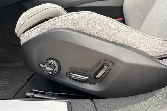 Volvo V60 16 of 30