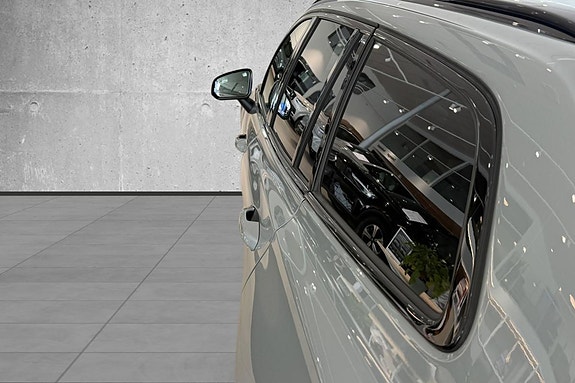 Volvo V60 8 of 30