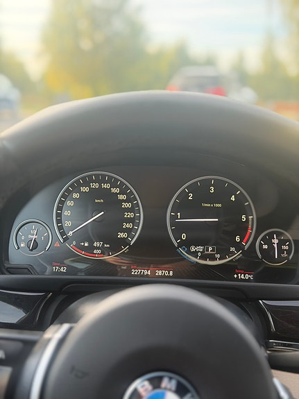 BMW 520d 12 of 12